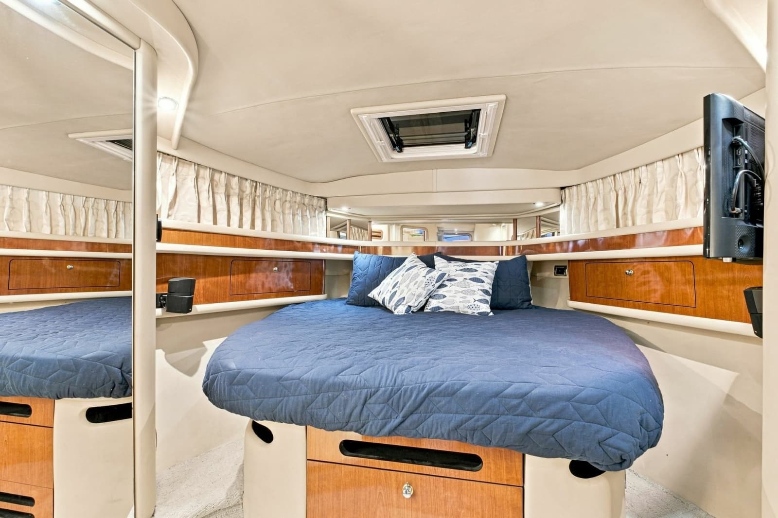 2003 Sea Ray 450 Express Bridge - Photo 64
