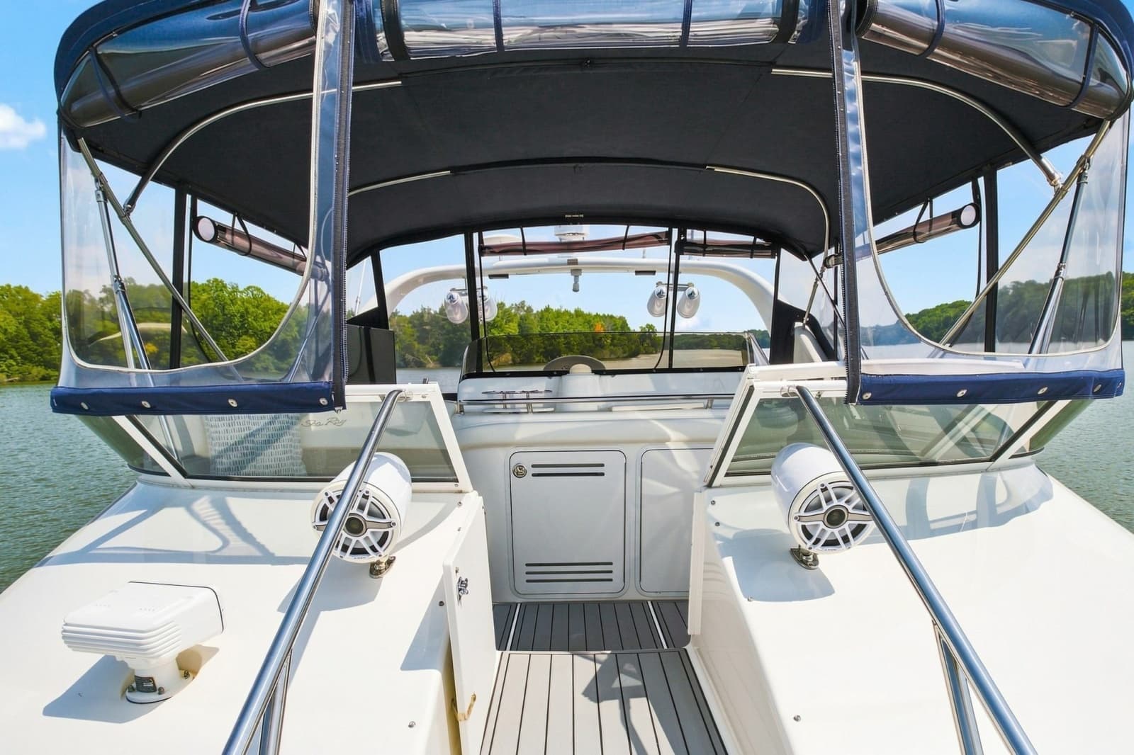 2003 Sea Ray 450 Express Bridge - Photo 15