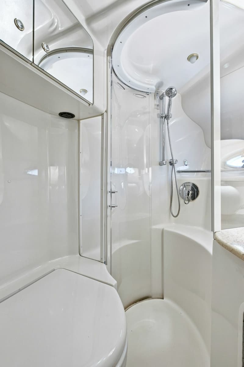 2003 Sea Ray 450 Express Bridge - Photo 79