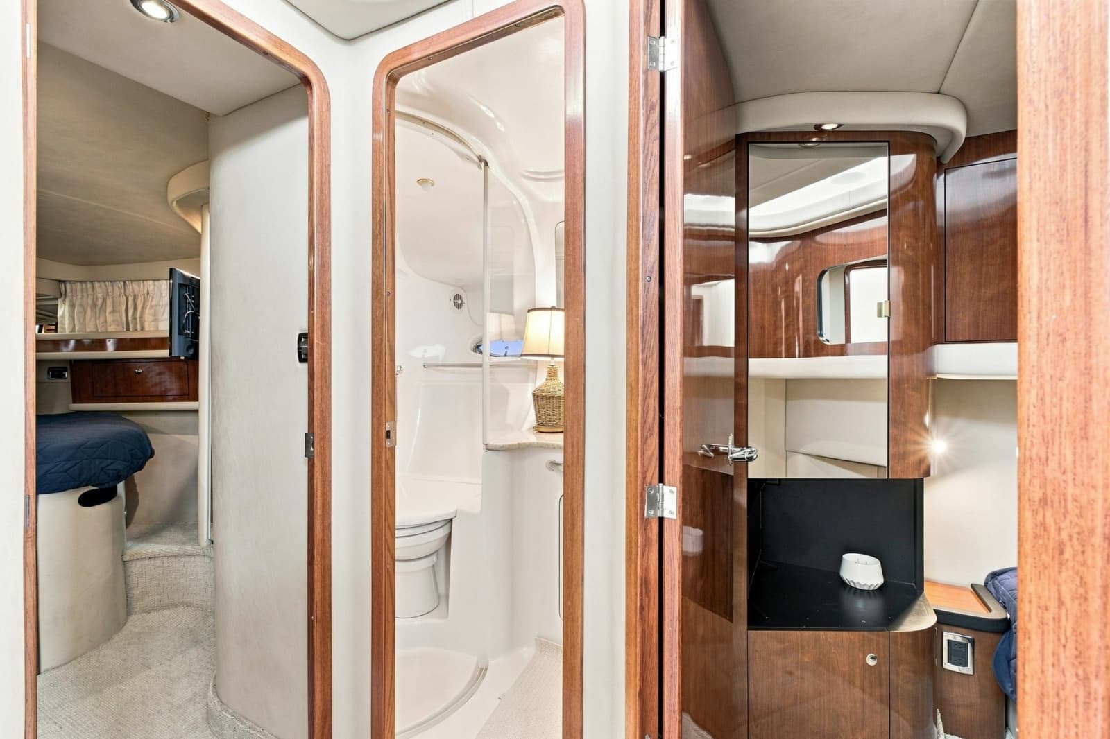 2003 Sea Ray 450 Express Bridge - Photo 61