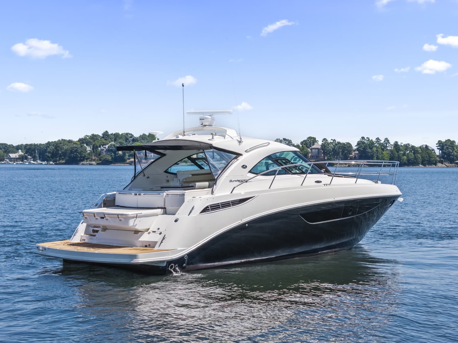 2013 Sea Ray 410 Sundancer - Photo 3