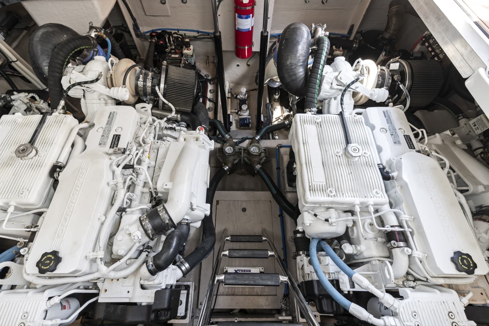 2013 Sea Ray 410 Sundancer - Photo 42