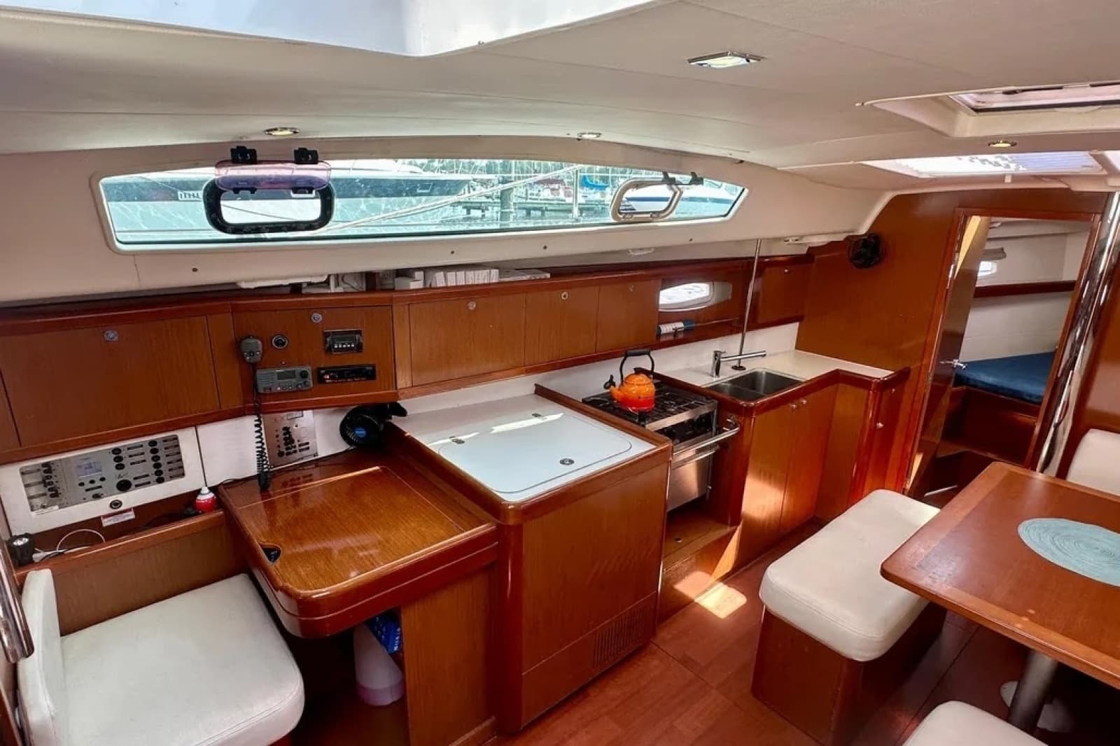 2011 Beneteau 40 - Photo 22