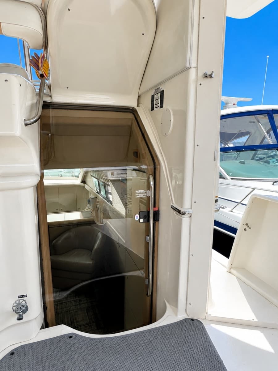 1998 Sea Ray 370 Aft Cabin - Photo 18
