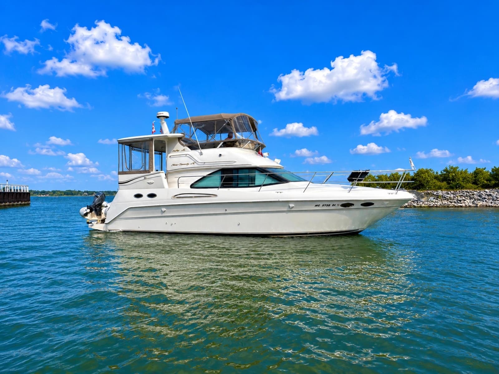 1998 Sea Ray 370 Aft Cabin - Photo 1