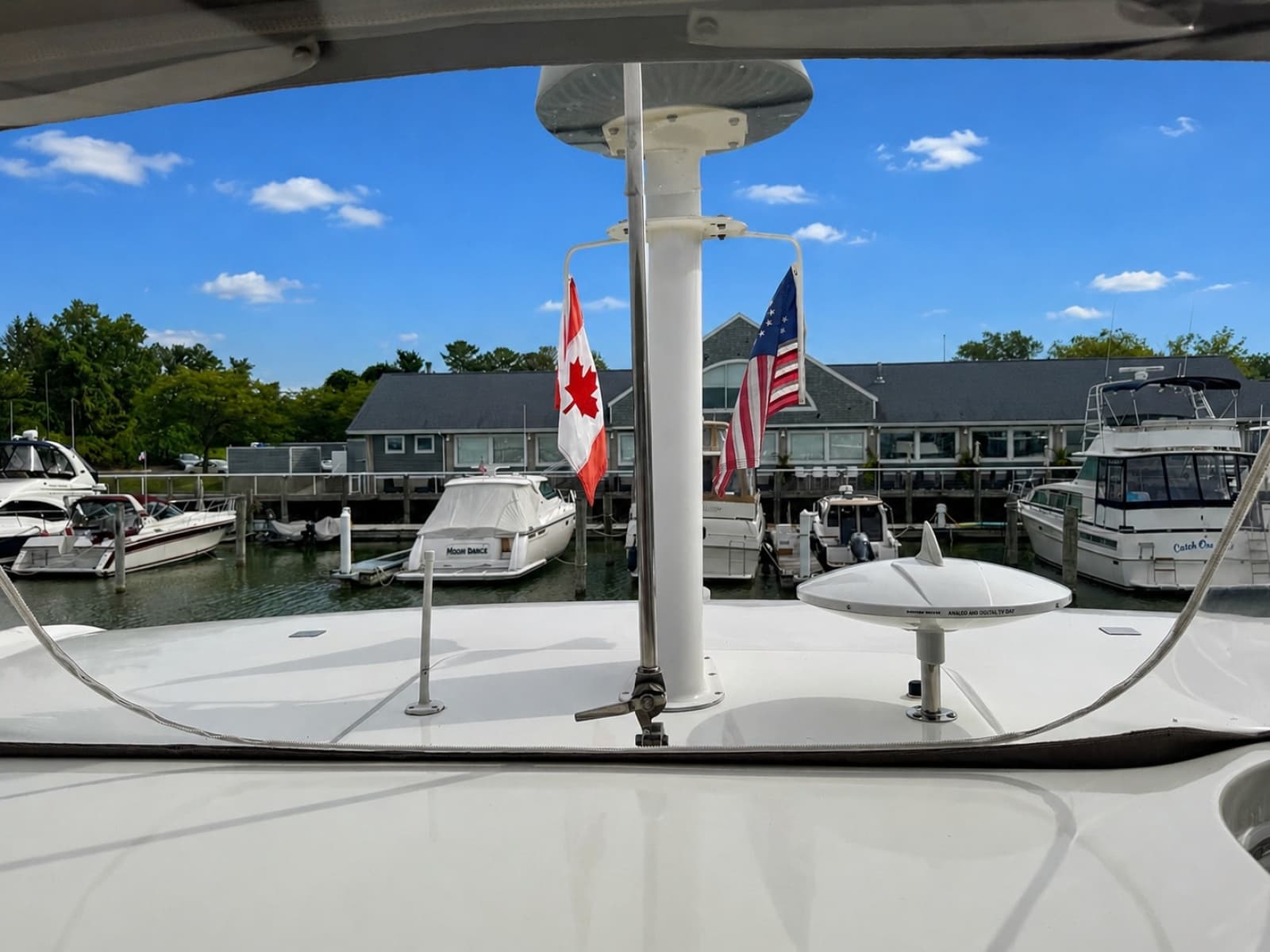 1998 Sea Ray 370 Aft Cabin - Photo 19