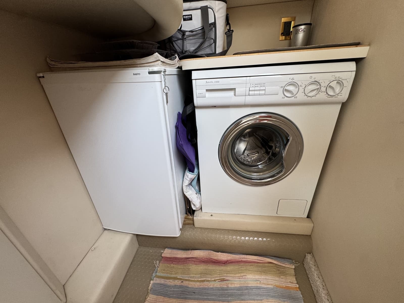 1998 Sea Ray 370 Aft Cabin - Photo 47