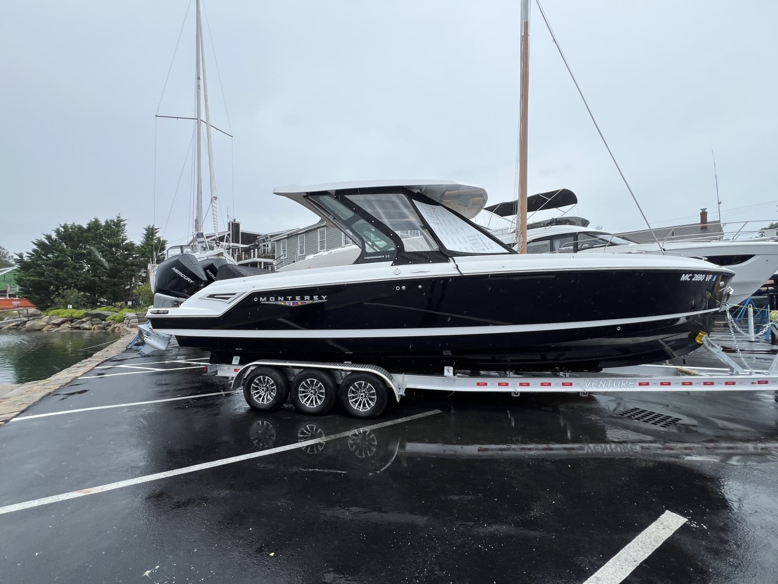 2027 Monterey 30 Elite OB - Photo 2