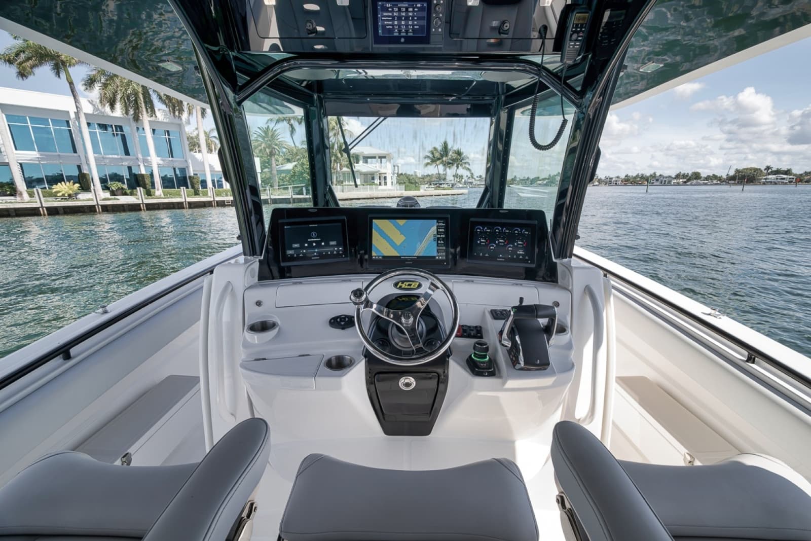 2024 HCB 42 Lujo - Photo 10
