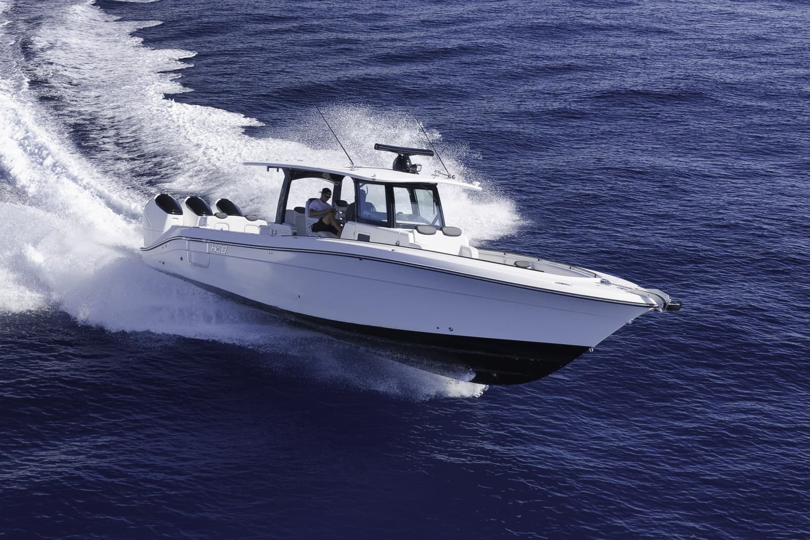 2024 HCB 42 Lujo - Photo 3