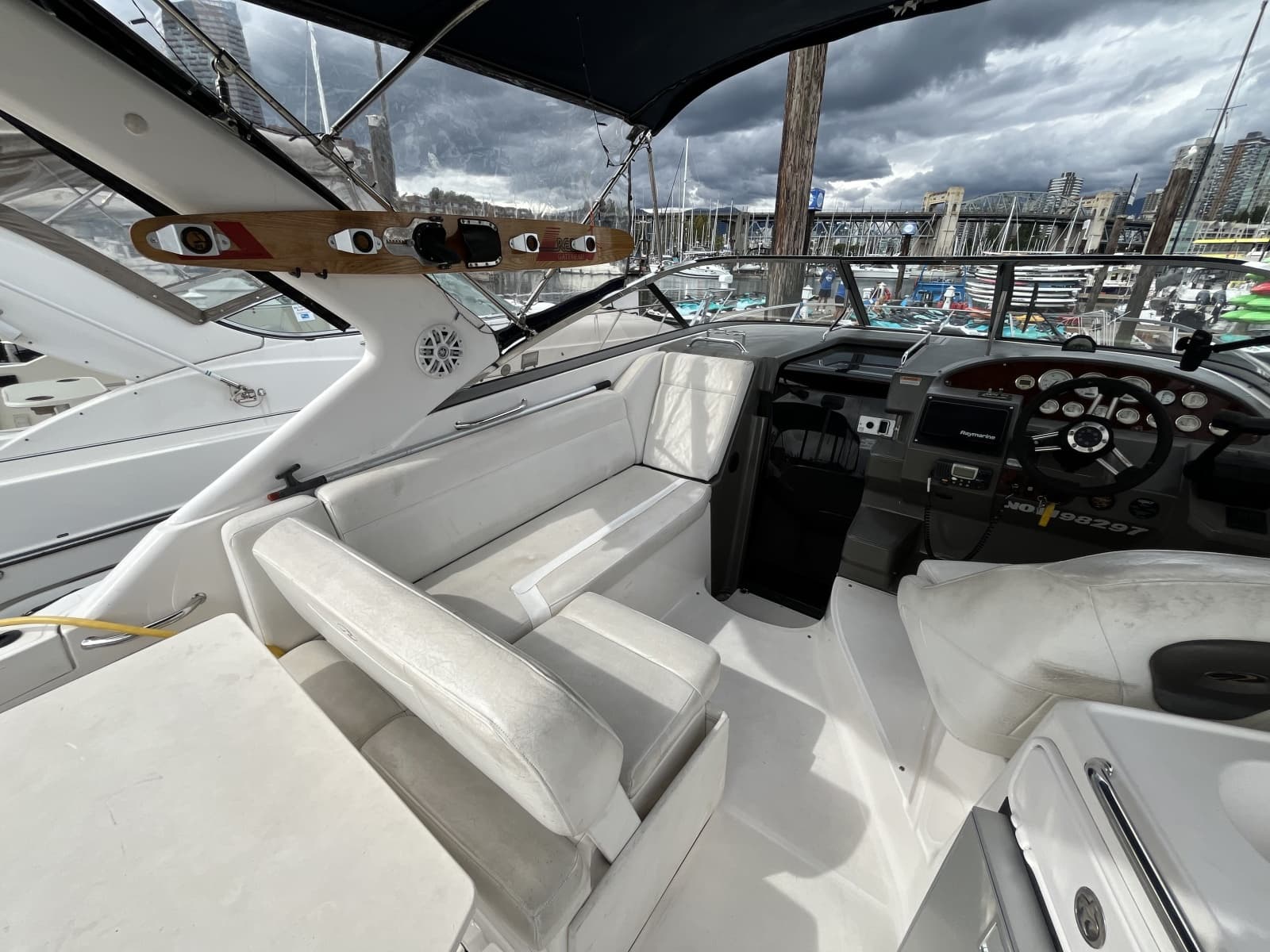 2007 Regal 2860 Window Express - Photo 5