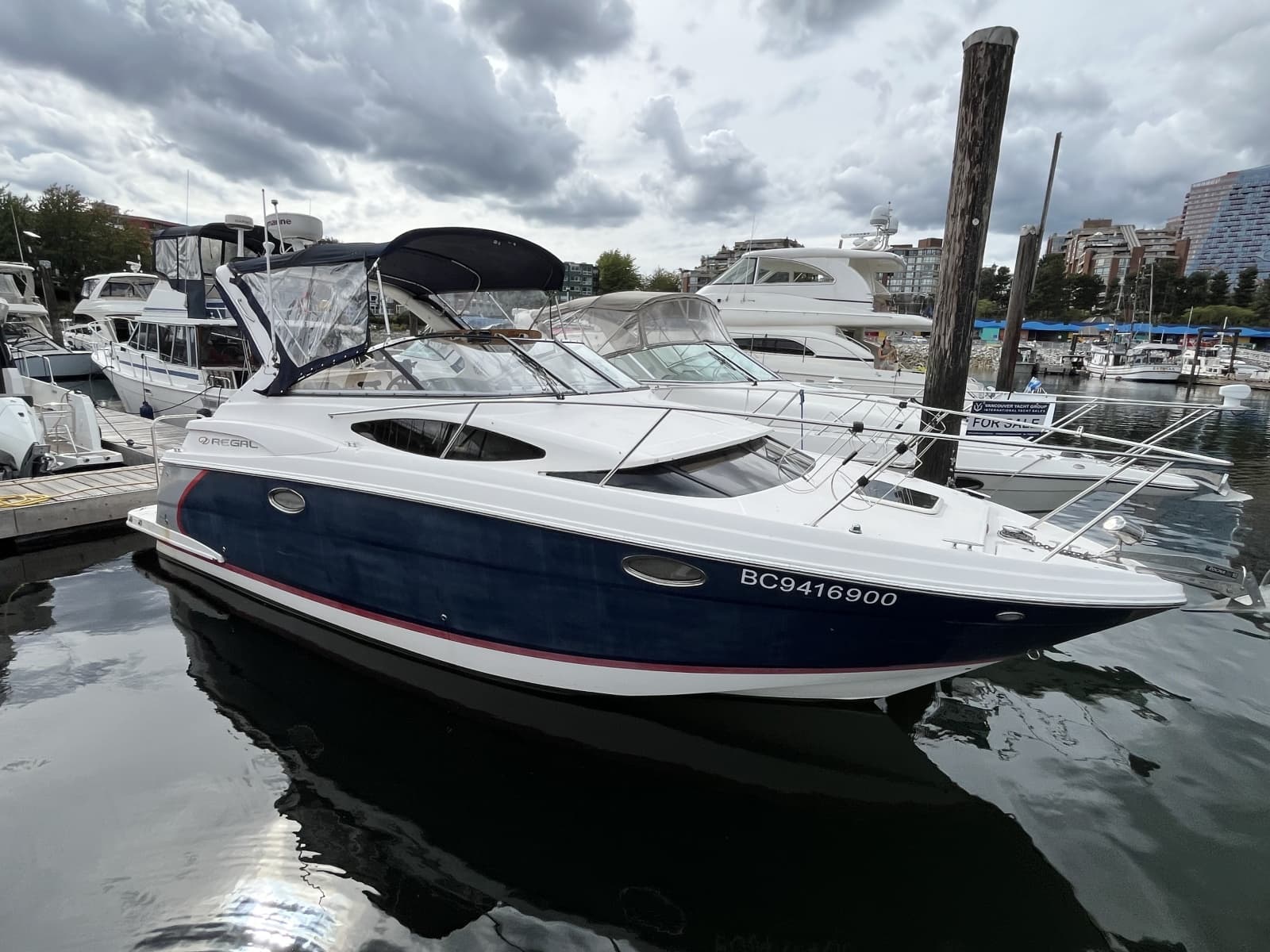 2007 Regal 2860 Window Express - Photo 2