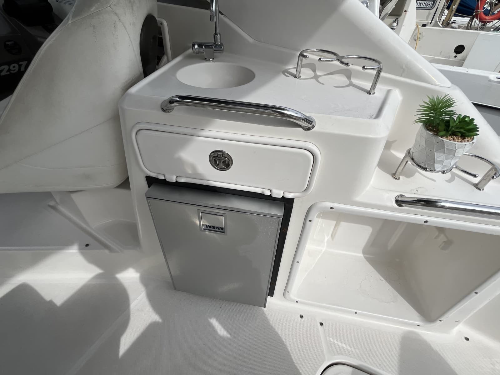 2007 Regal 2860 Window Express - Photo 7