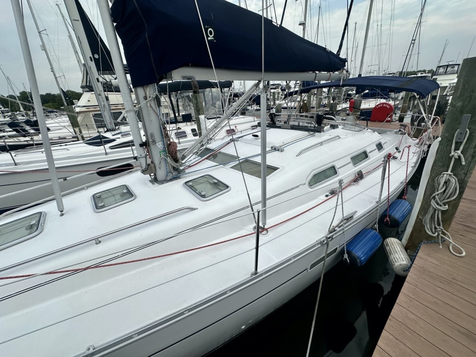 2004 Beneteau 393 - Photo 6