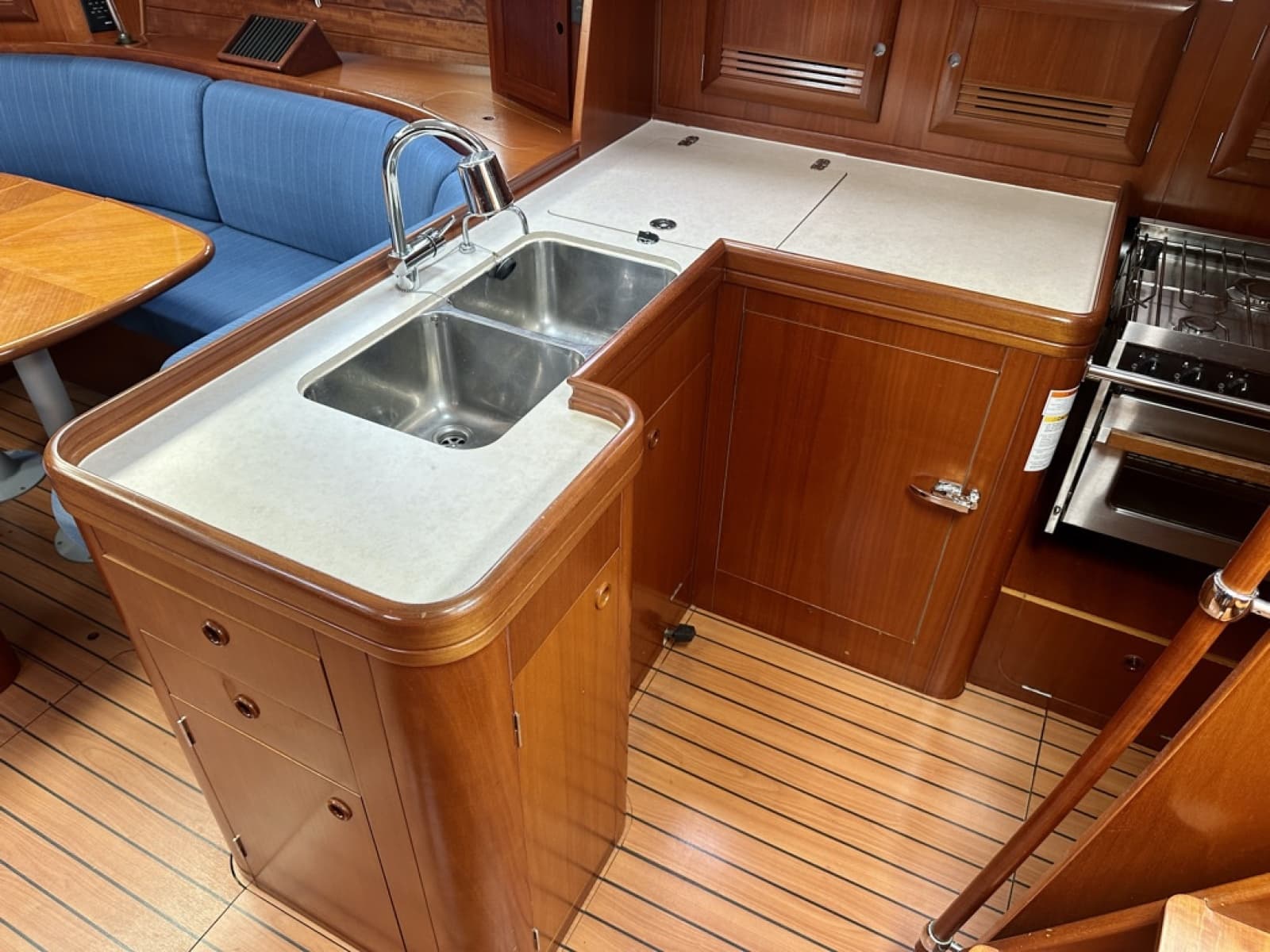2002 Beneteau 473 - Photo 21