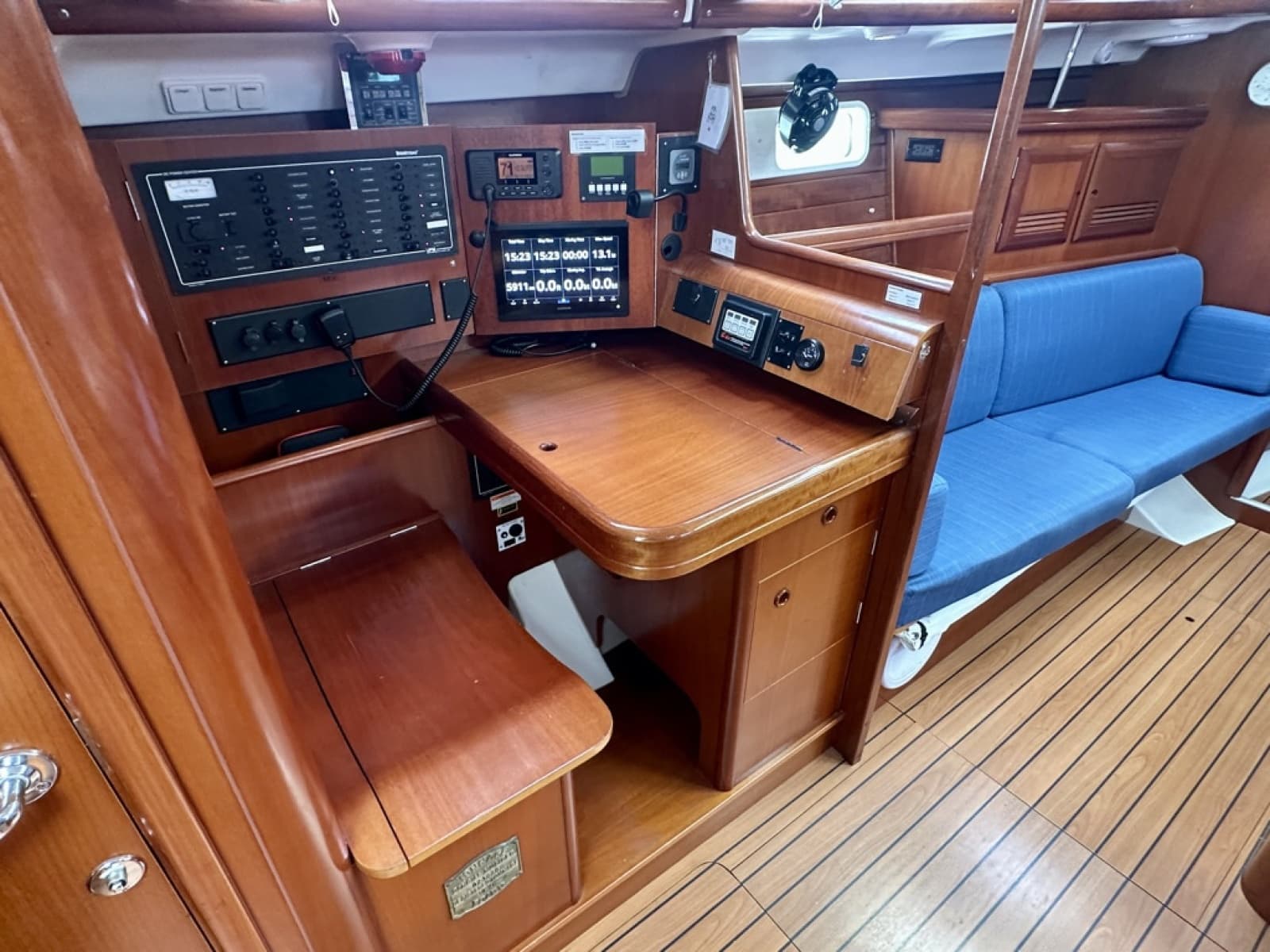2002 Beneteau 473 - Photo 18