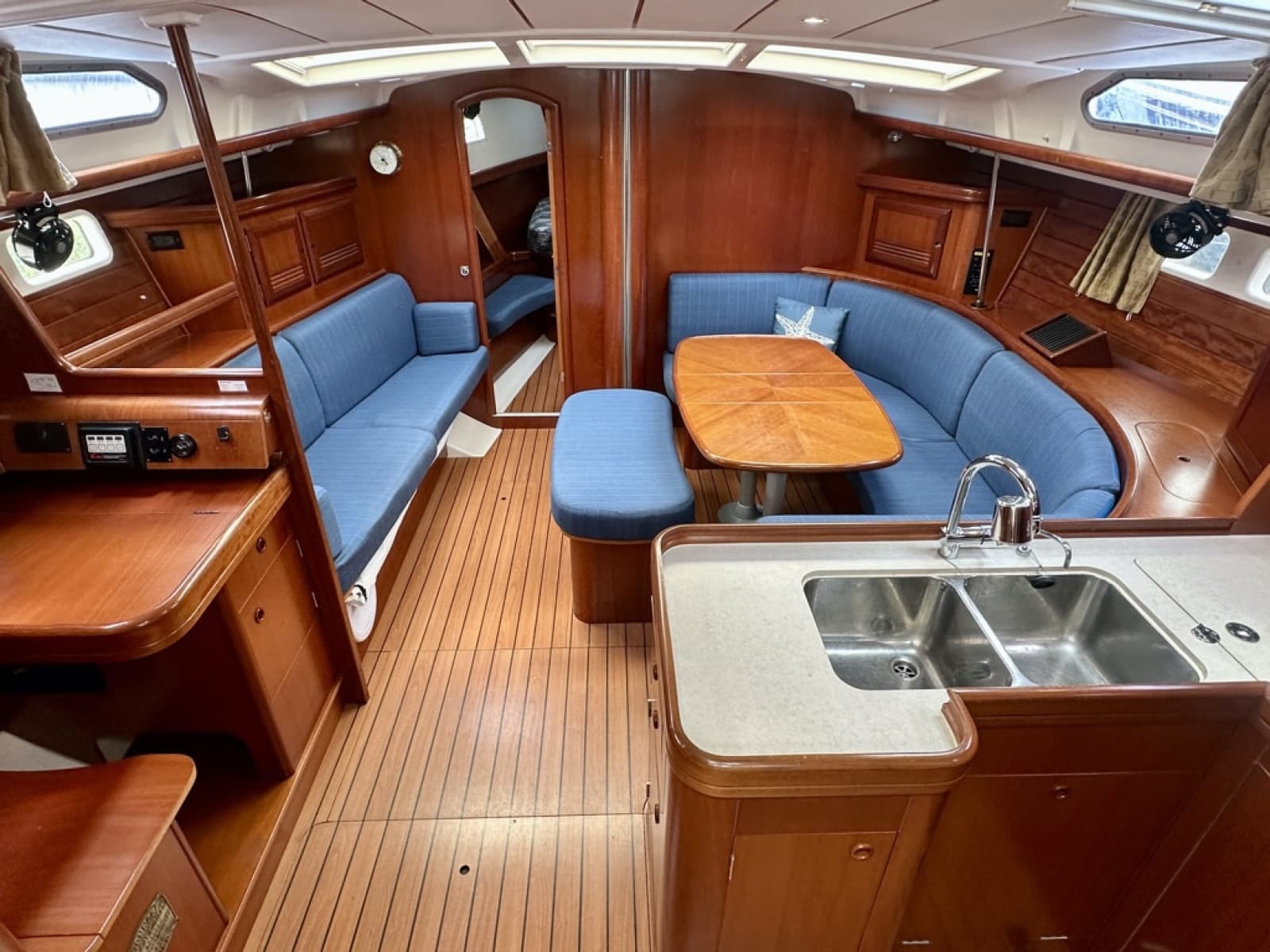 2002 Beneteau 473 - Photo 17