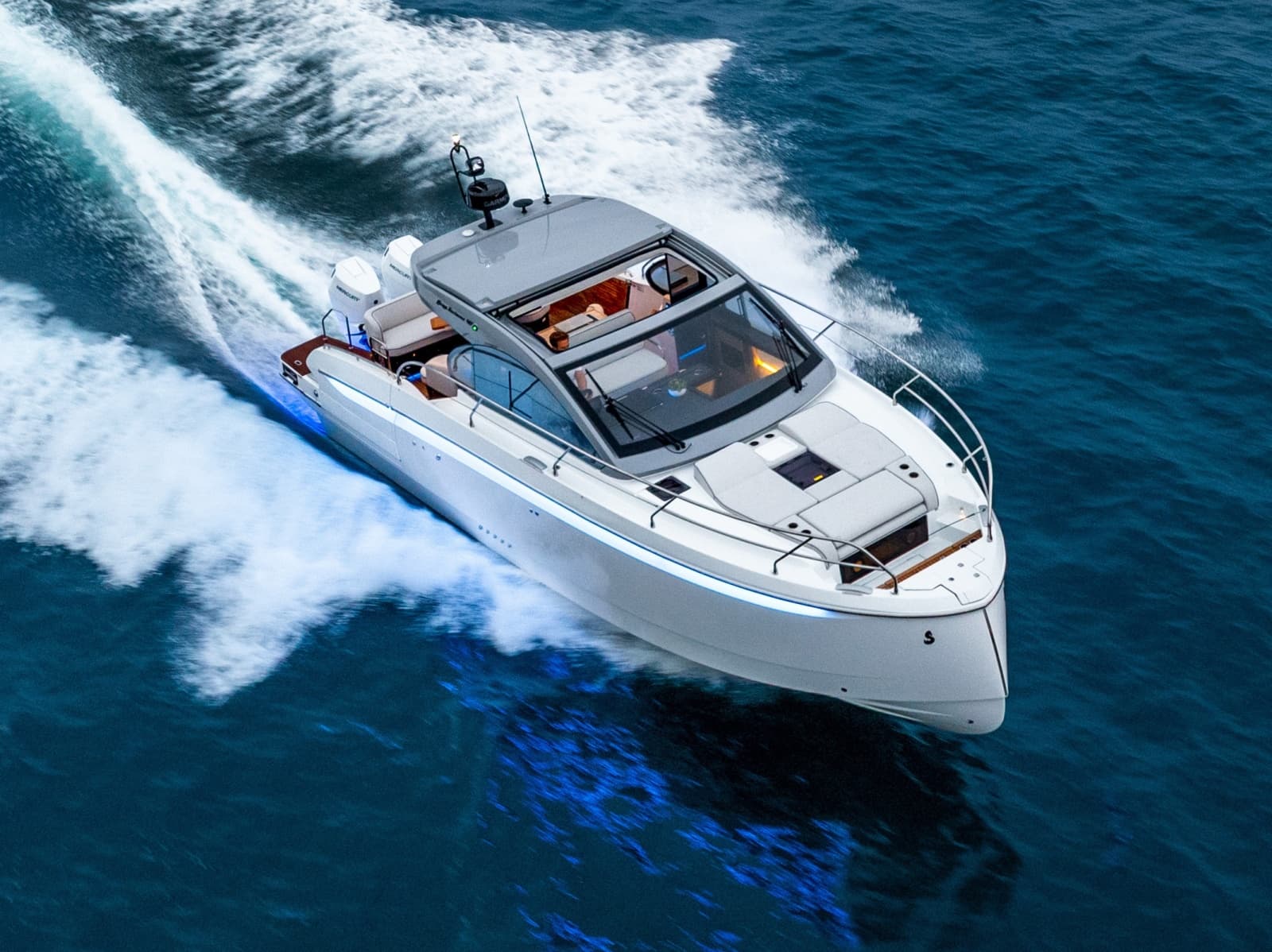 2027 Beneteau Gran Turismo 40 - Photo 3