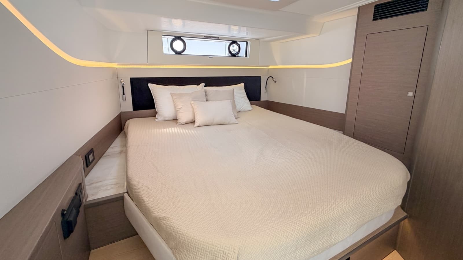 2027 Beneteau Gran Turismo 40 - Photo 10
