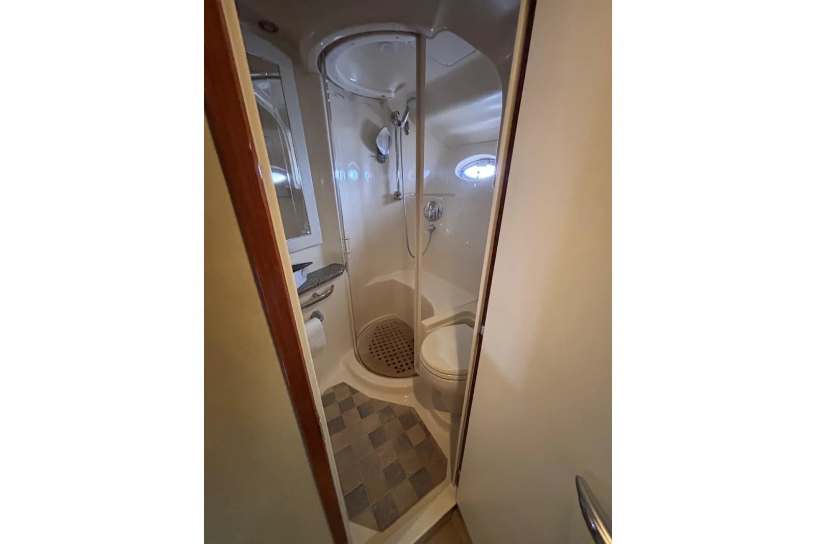 2003 Sea Ray 550 Sundancer - Photo 33