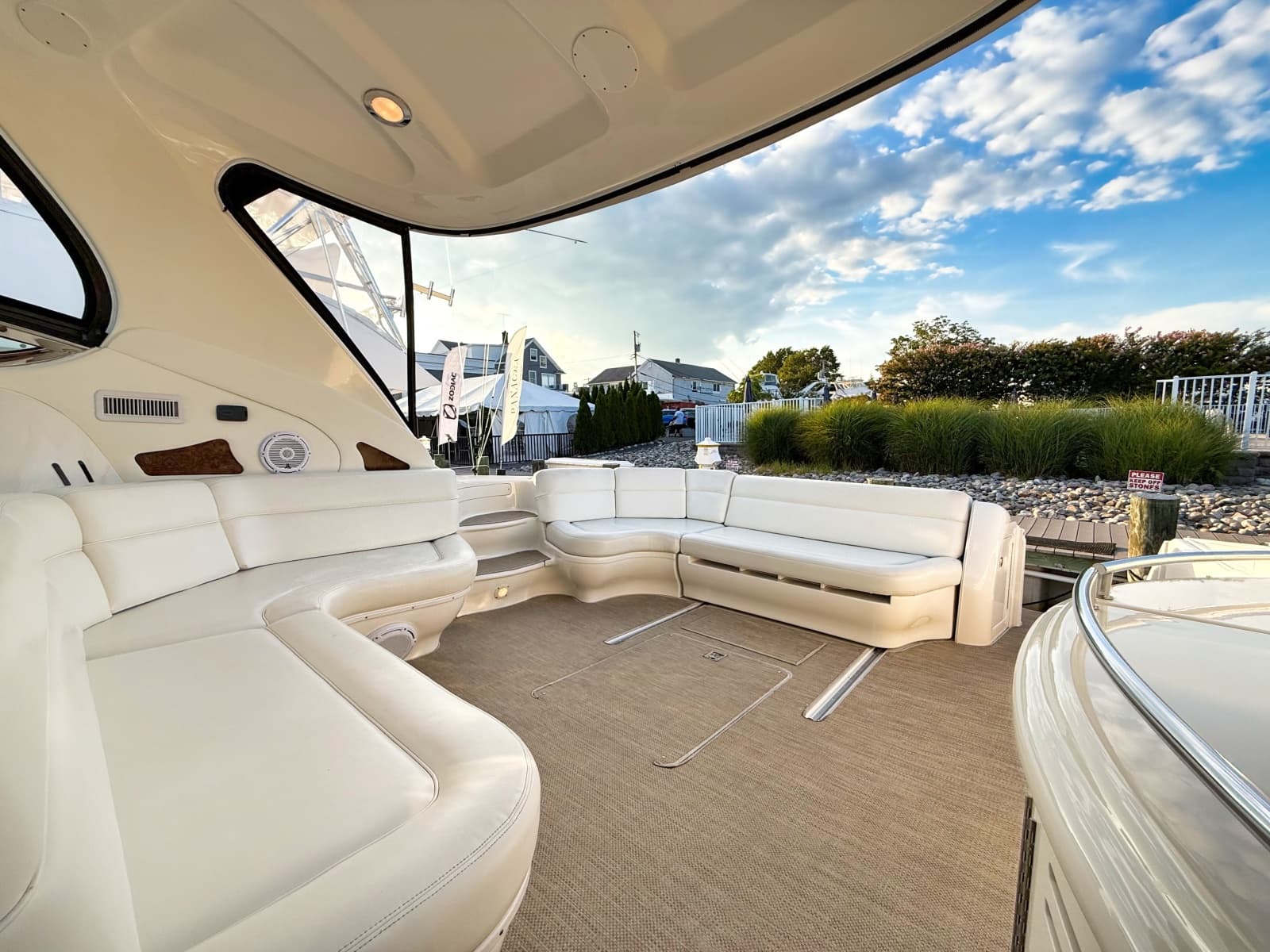 2003 Sea Ray 550 Sundancer - Photo 7