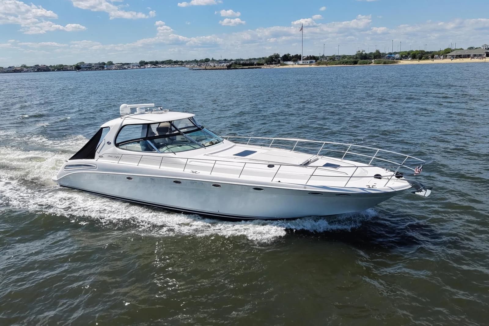 2003 Sea Ray 550 Sundancer - Photo 2