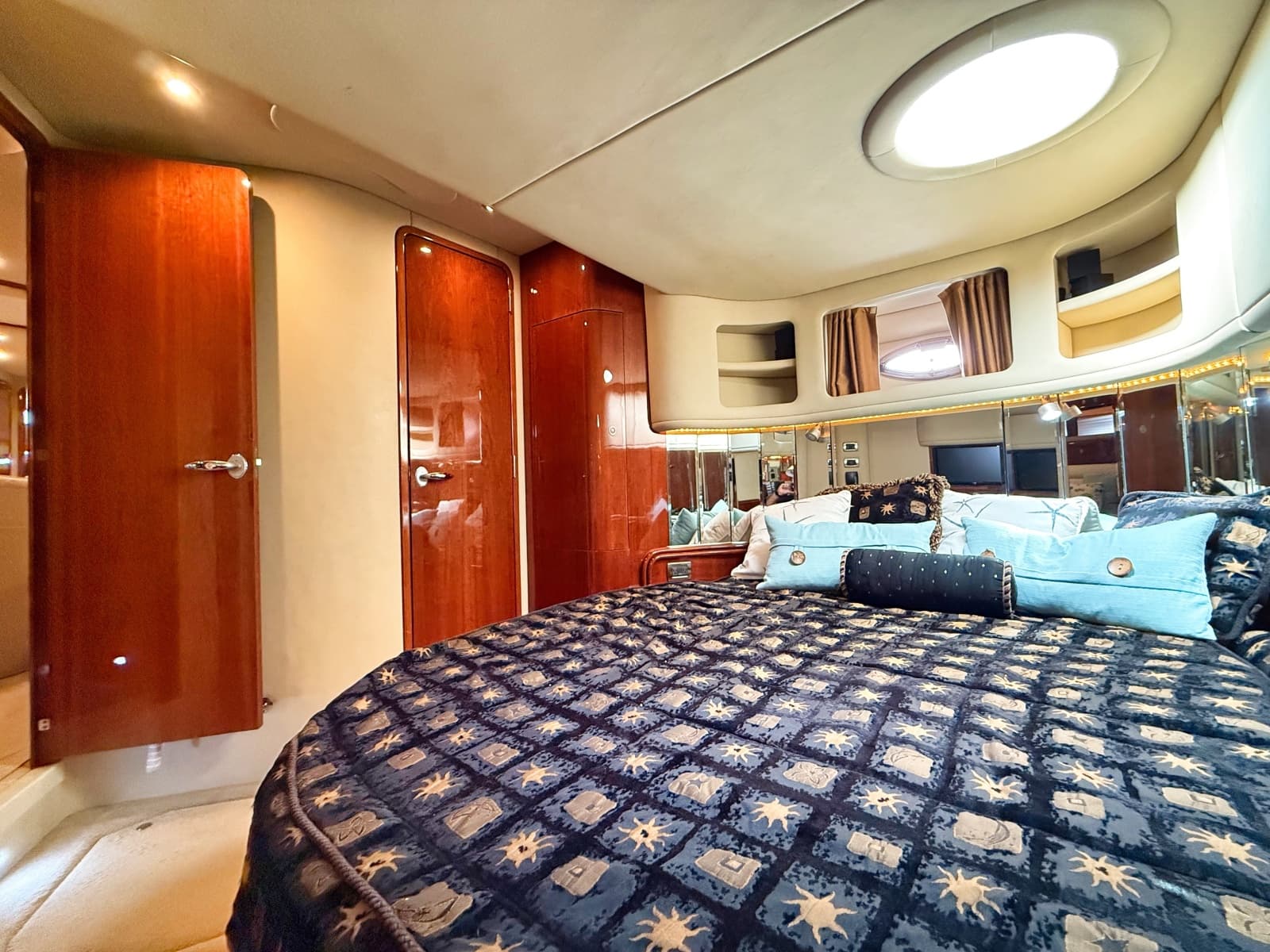 2003 Sea Ray 550 Sundancer - Photo 34