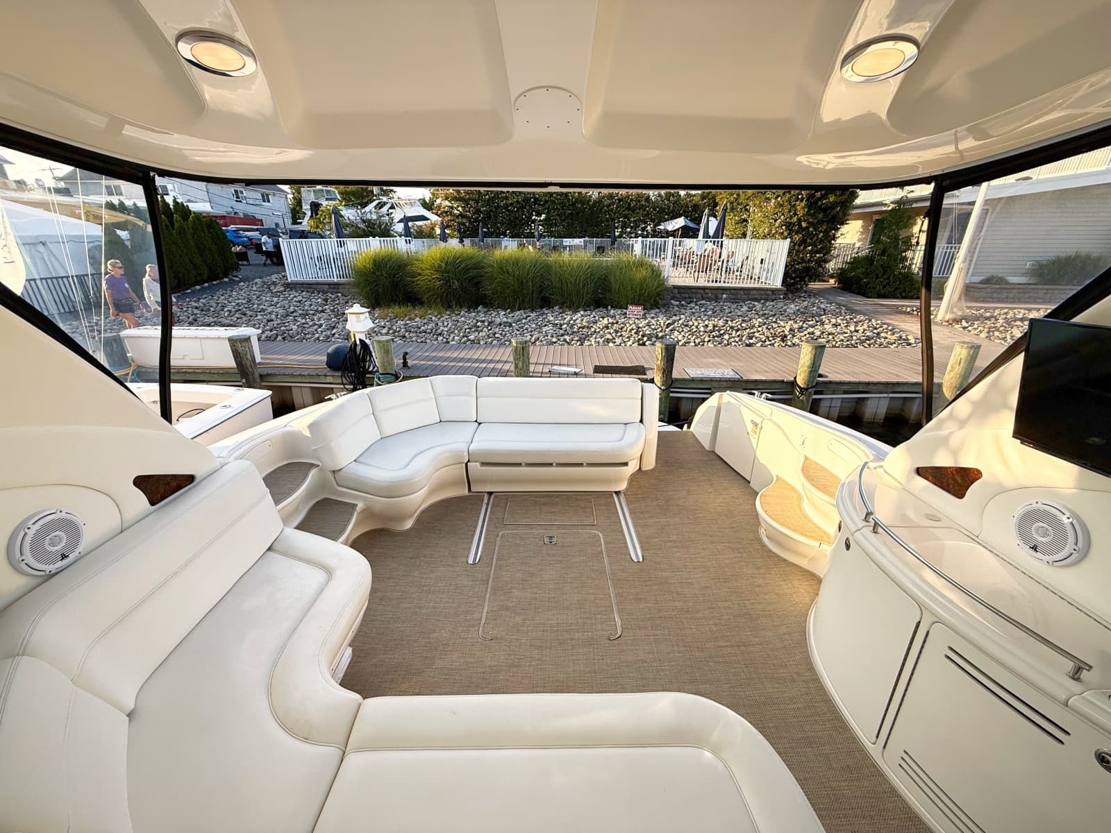 2003 Sea Ray 550 Sundancer - Photo 6