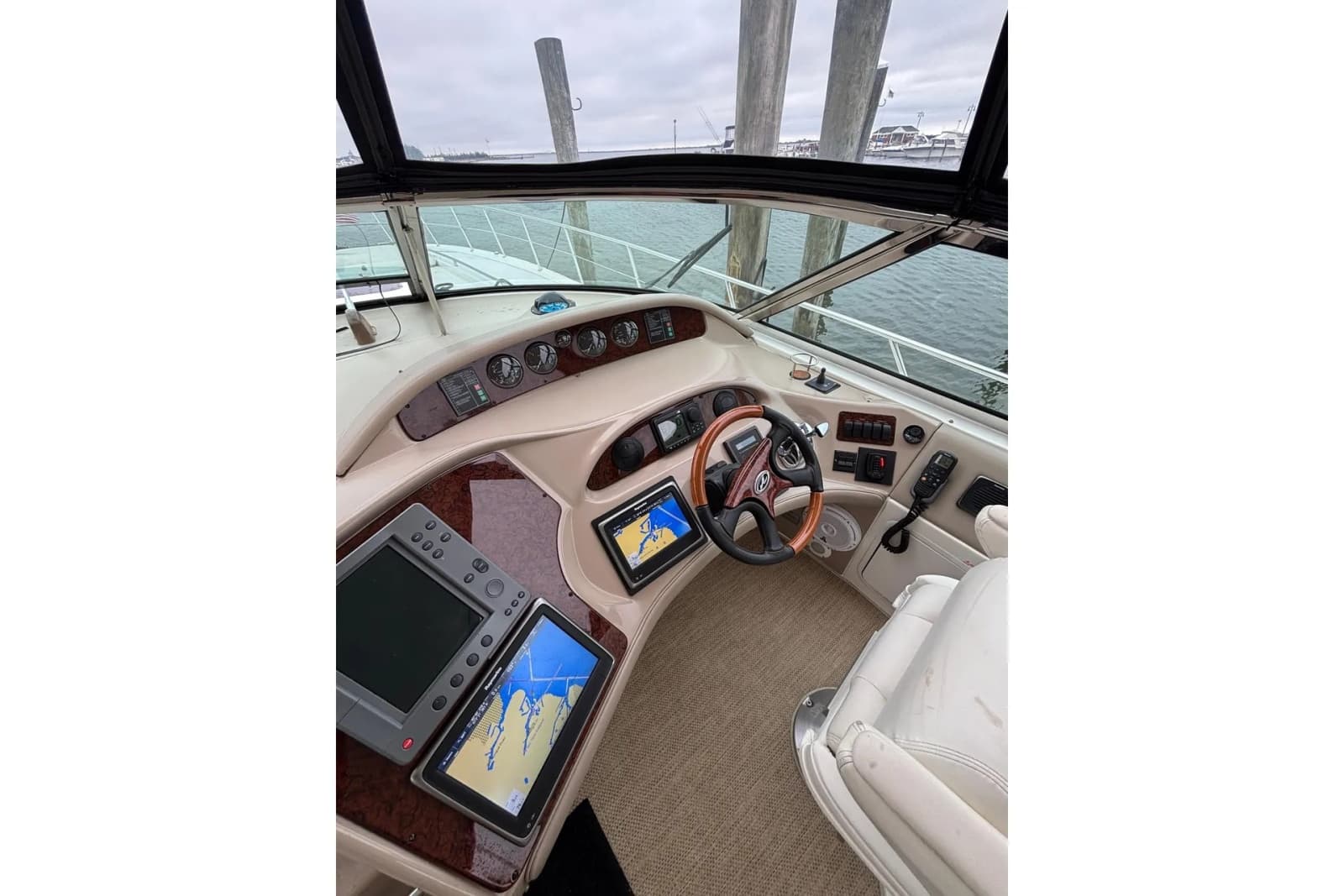 2003 Sea Ray 550 Sundancer - Photo 19