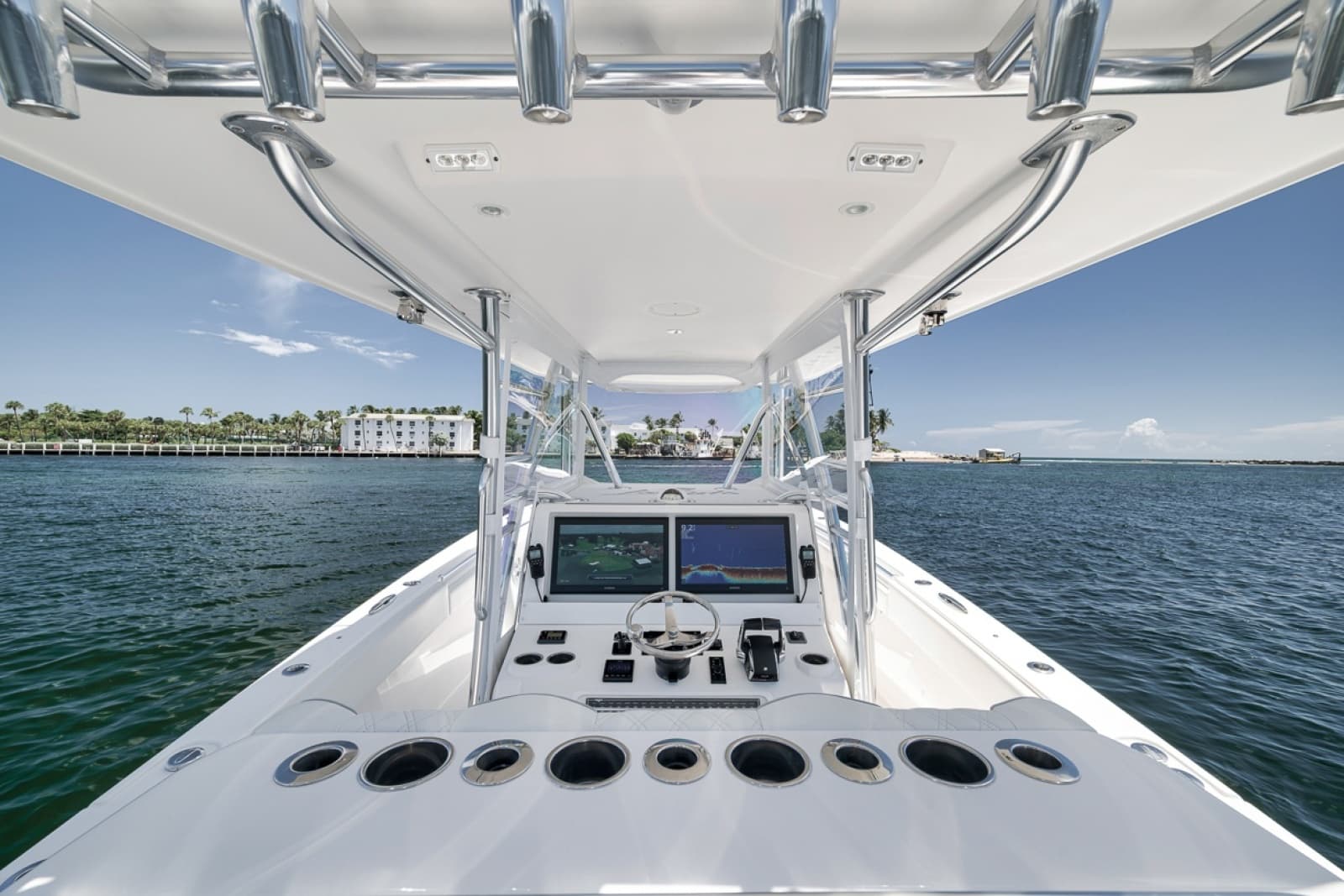 2019 Invincible 39 - Photo 26