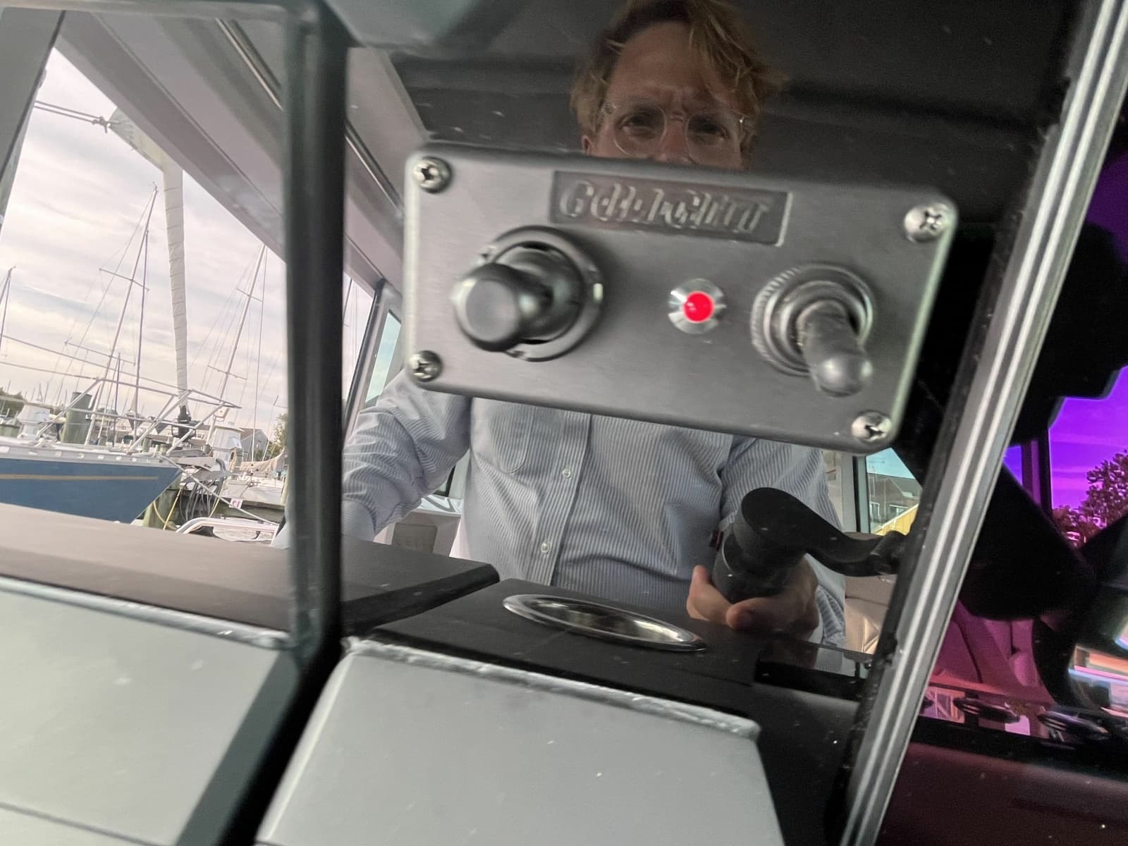 2023 Axopar 37 XC Cross Cabin - Photo 20