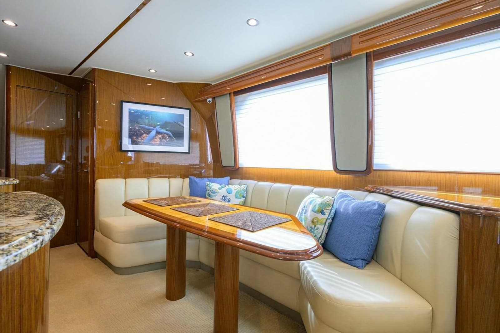 2010 Viking Enclosed Flybridge - Photo 12