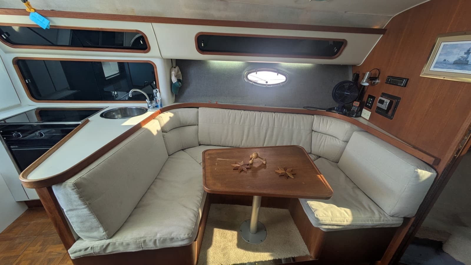 1988 Tiara Yachts  - Photo 17