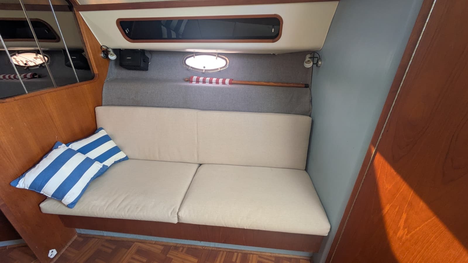 1988 Tiara Yachts  - Photo 15