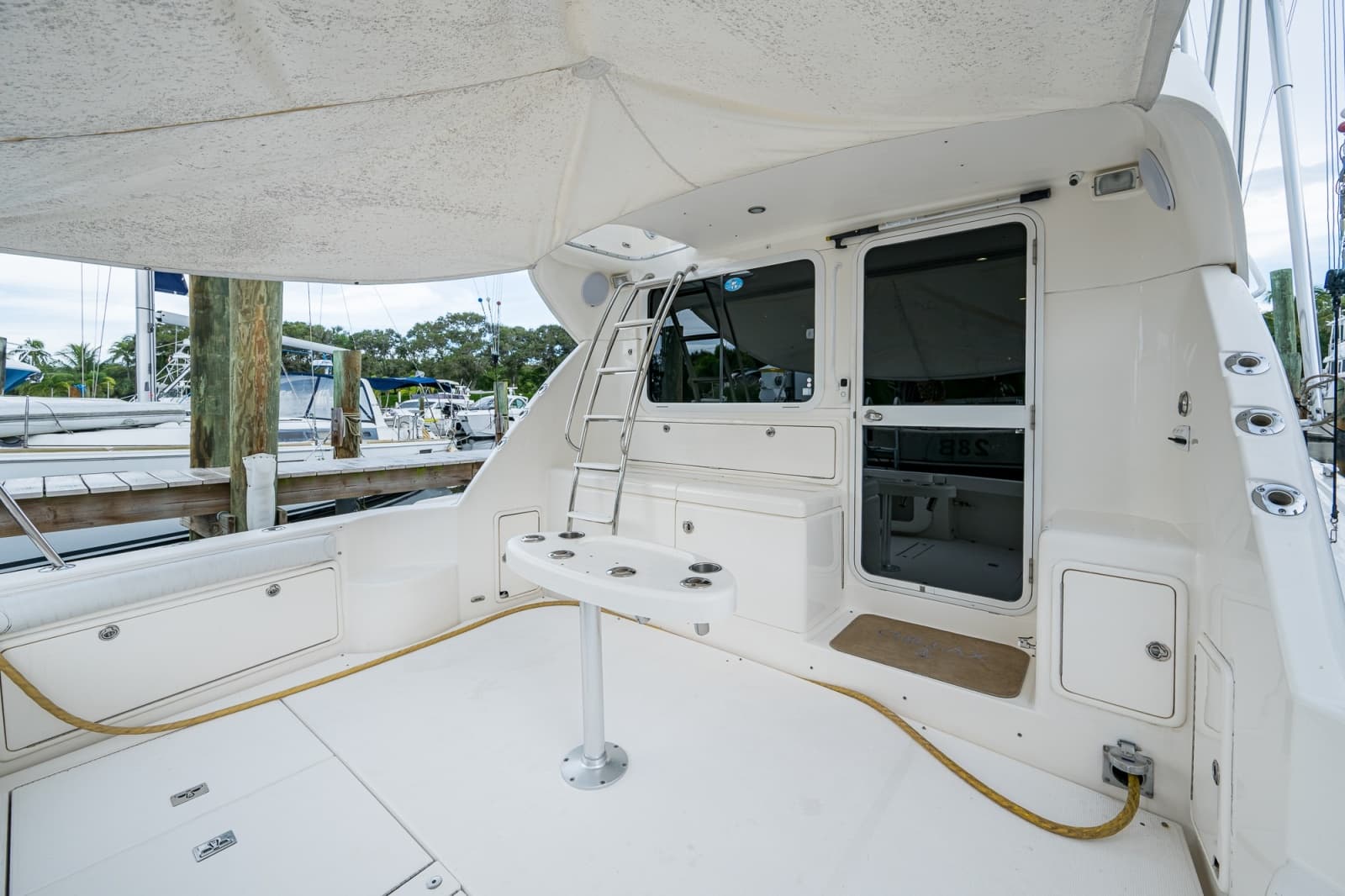 2005 Riviera 51 Flybridge - Photo 52