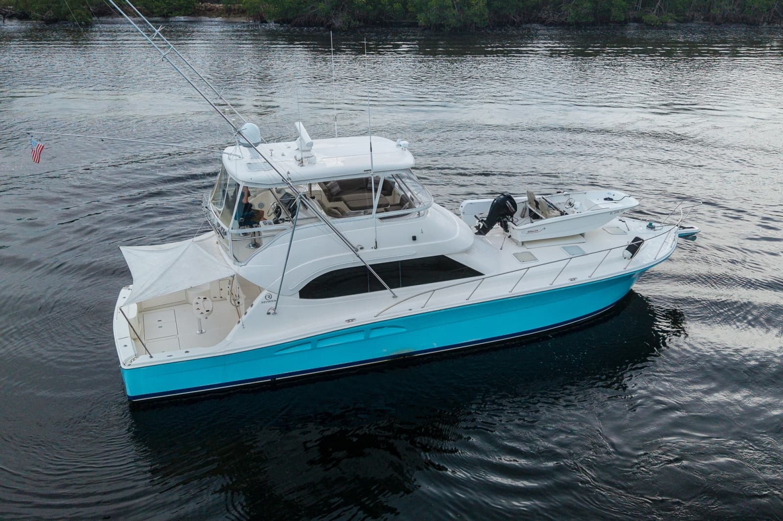 2005 Riviera 51 Flybridge - Photo 31