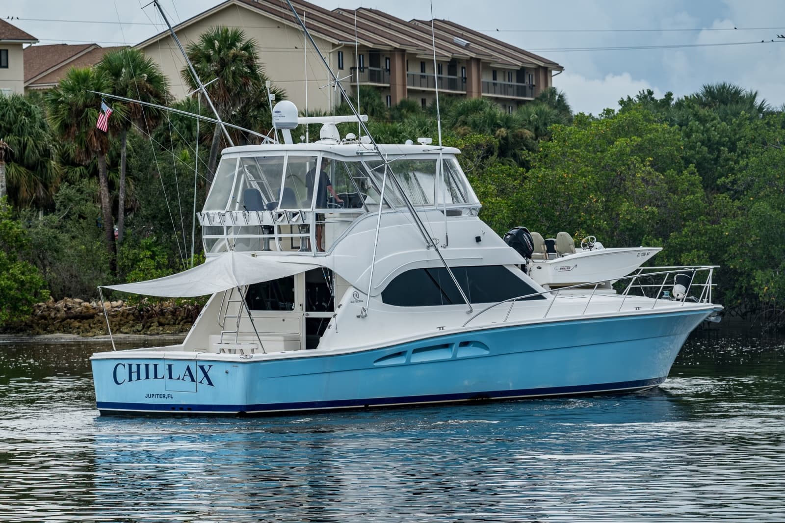2005 Riviera 51 Flybridge - Photo 12
