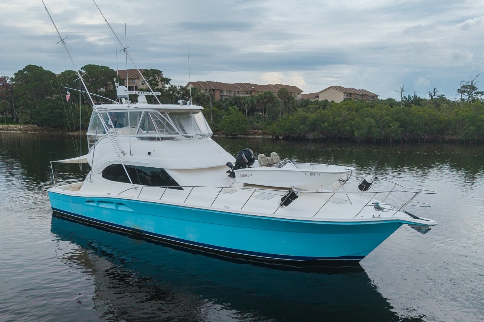 2005 Riviera 51 Flybridge - Photo 18