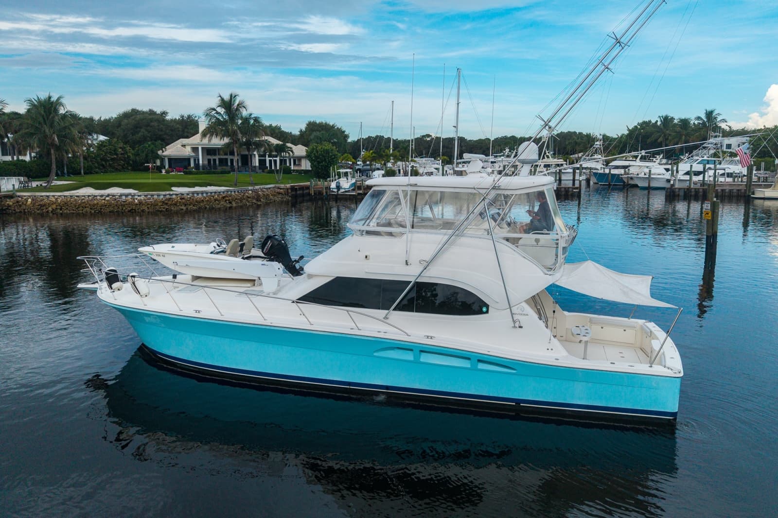 2005 Riviera 51 Flybridge - Photo 24