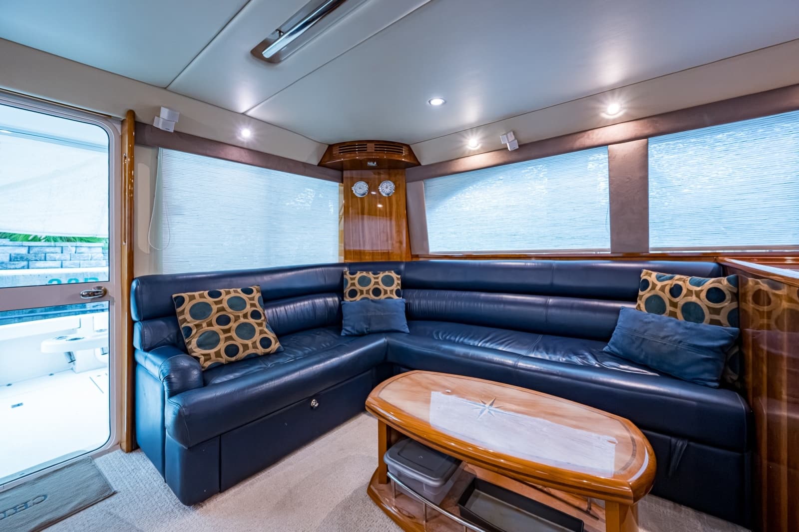 2005 Riviera 51 Flybridge - Photo 71