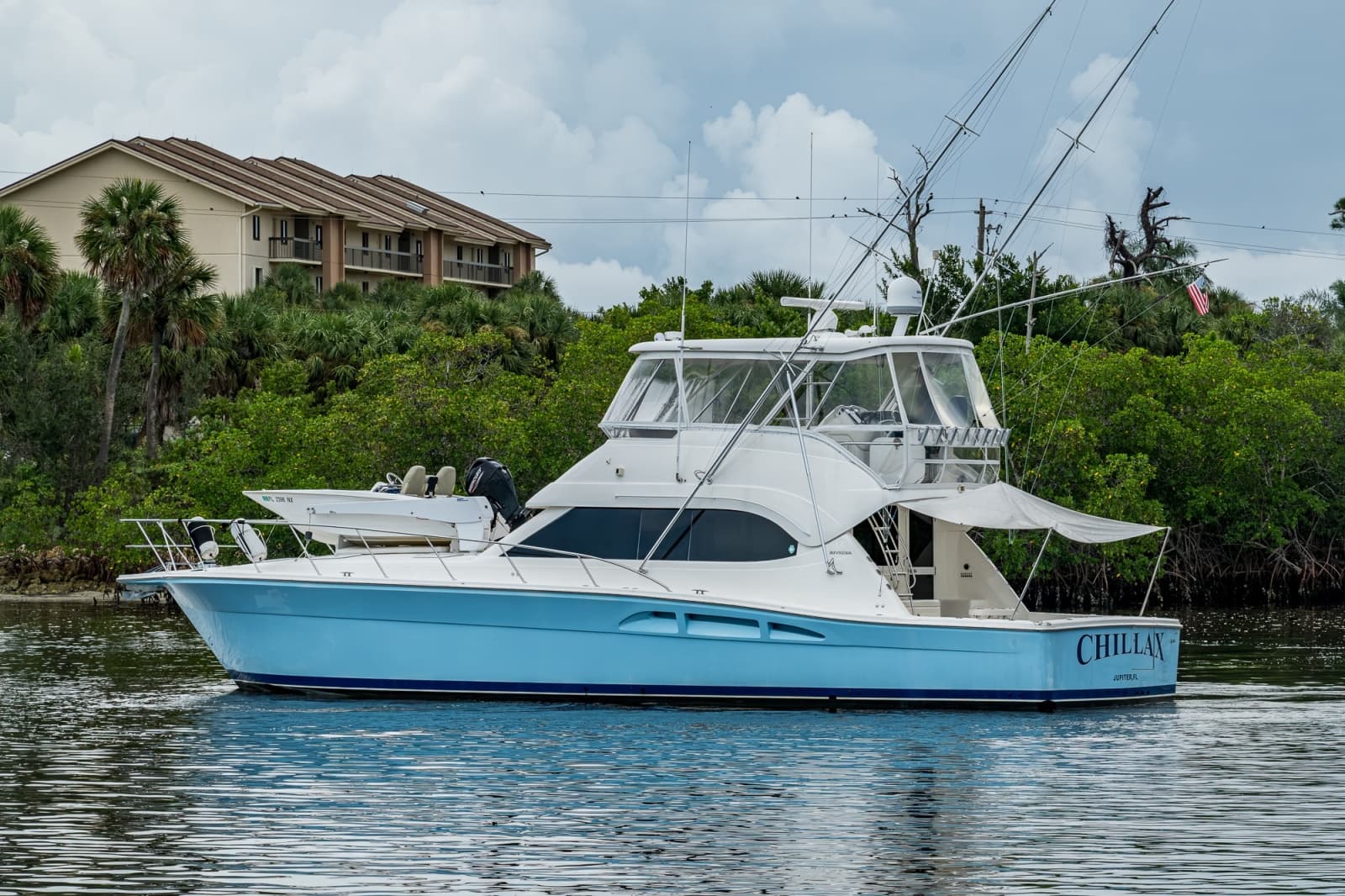 2005 Riviera 51 Flybridge - Photo 8