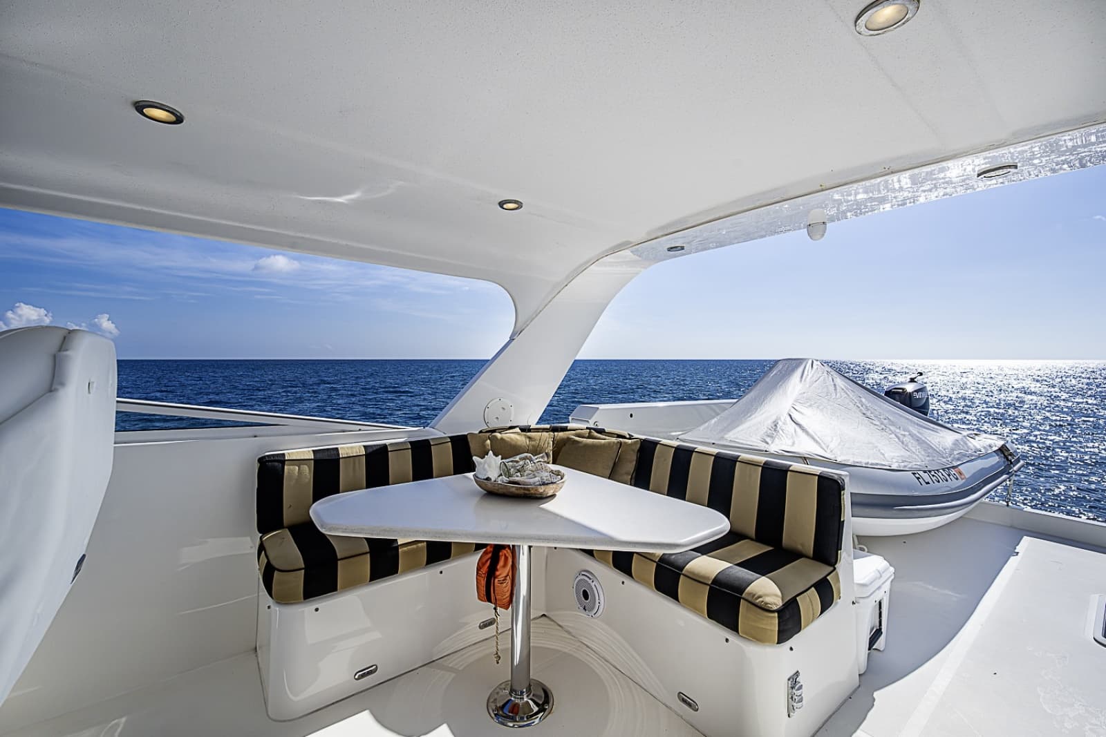 2005 Pacific Mariner 2005 Pacific Mariner Motor Yacht - Photo 18