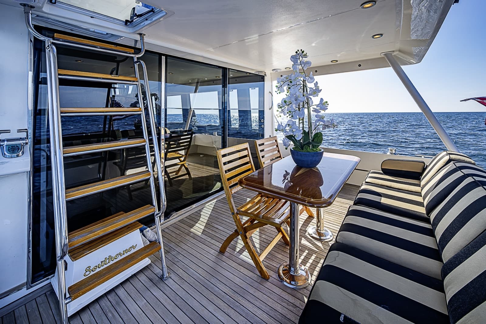 2005 Pacific Mariner 2005 Pacific Mariner Motor Yacht - Photo 7