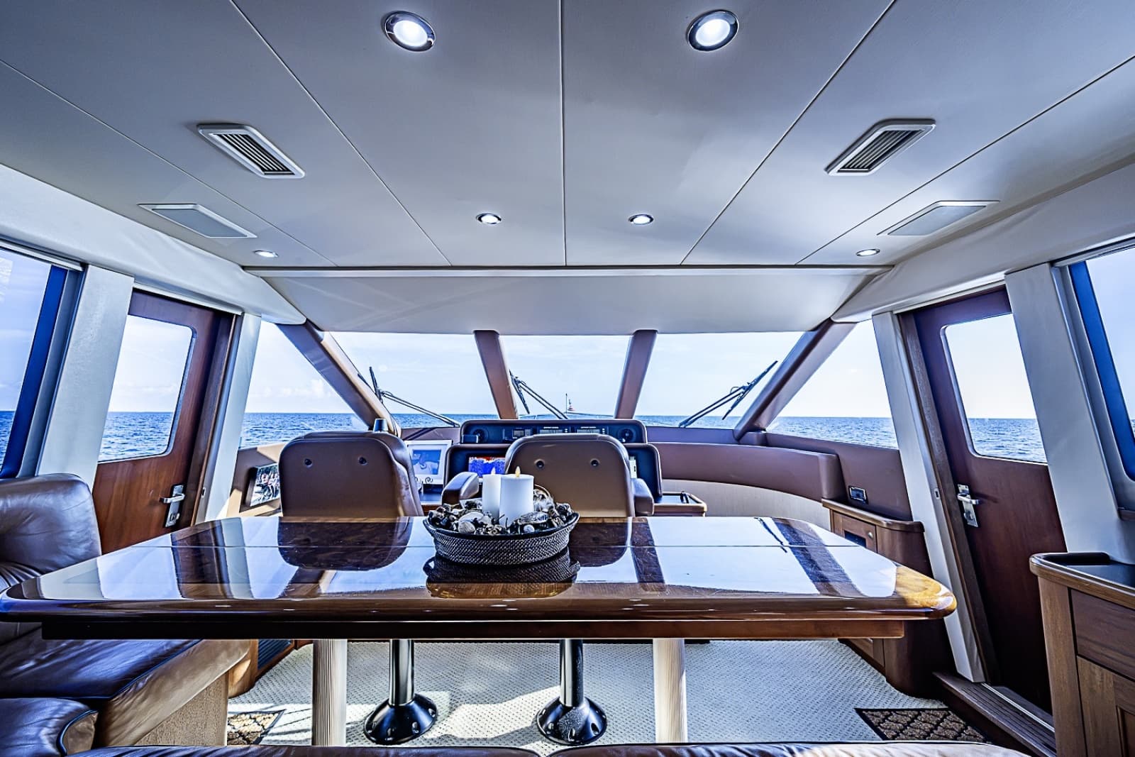 2005 Pacific Mariner 2005 Pacific Mariner Motor Yacht - Photo 38