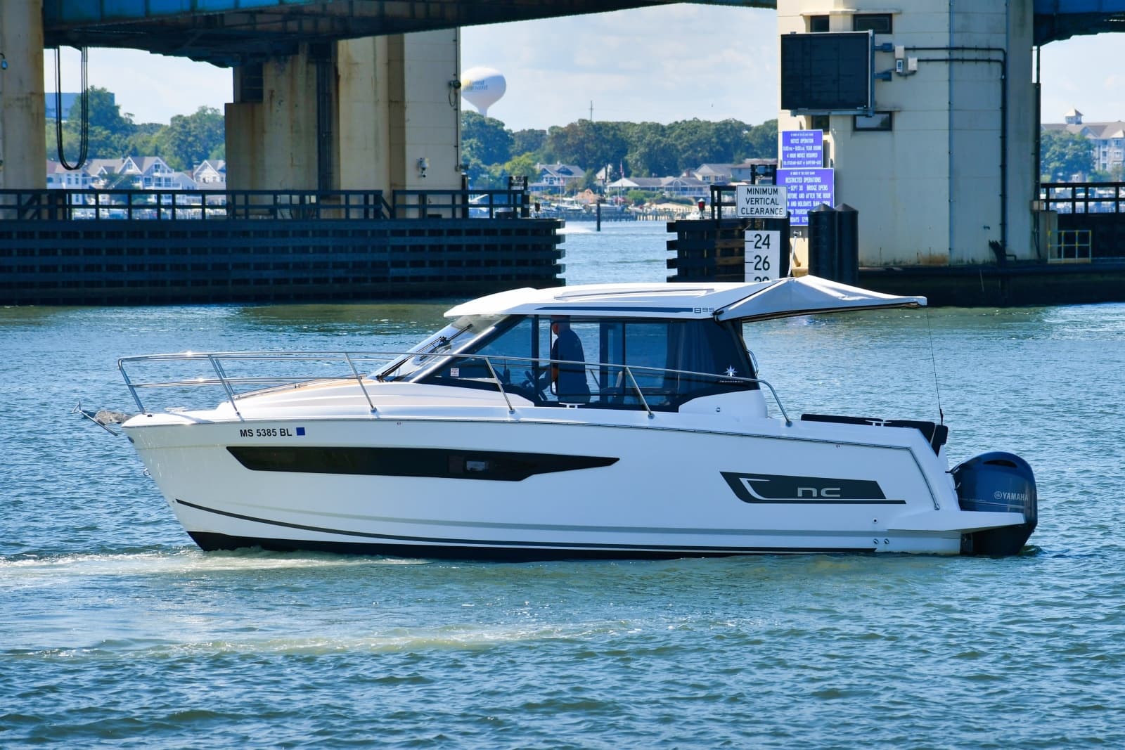 2019 Jeanneau NC 895 - Photo 1
