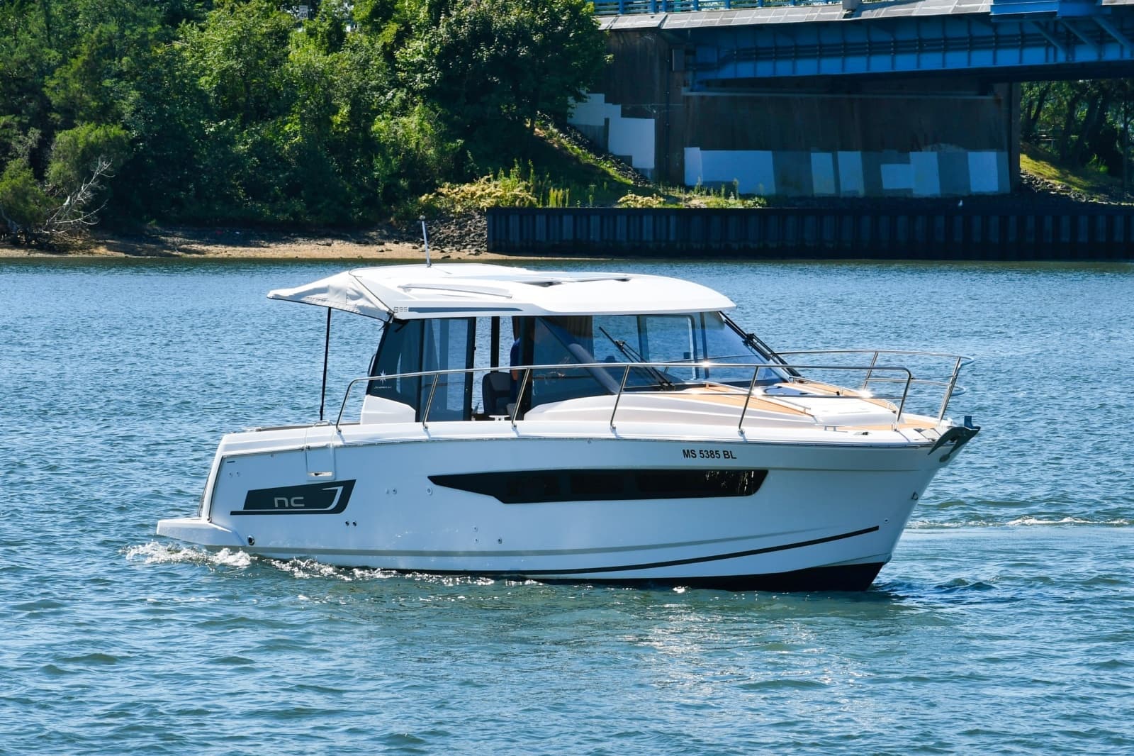 2019 Jeanneau NC 895 - Photo 2