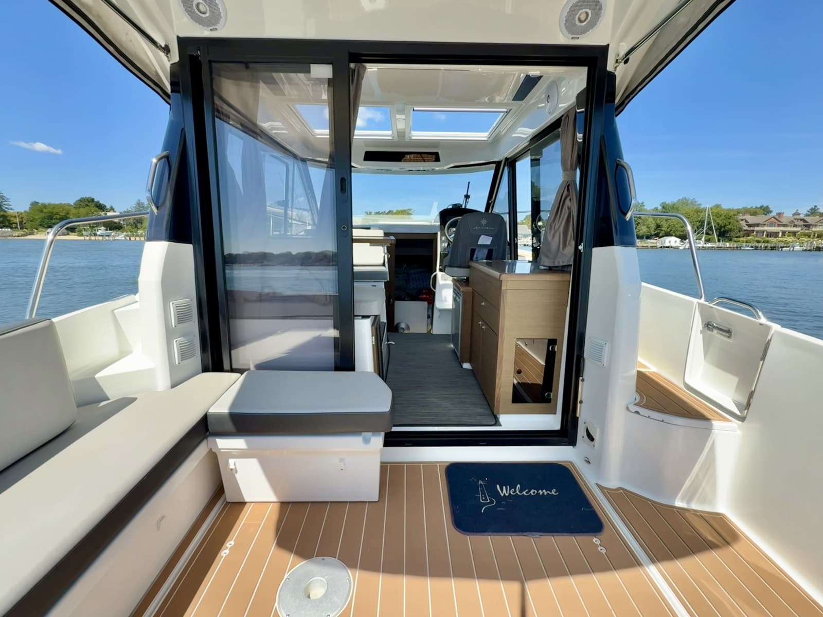 2019 Jeanneau NC 895 - Photo 8