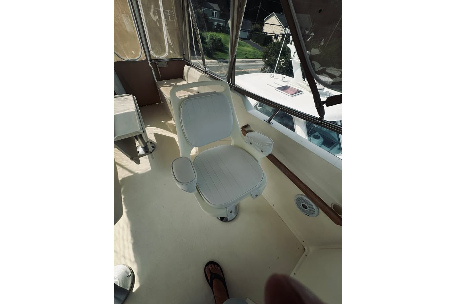 1996 Sabreline 36 Sedan - Photo 97