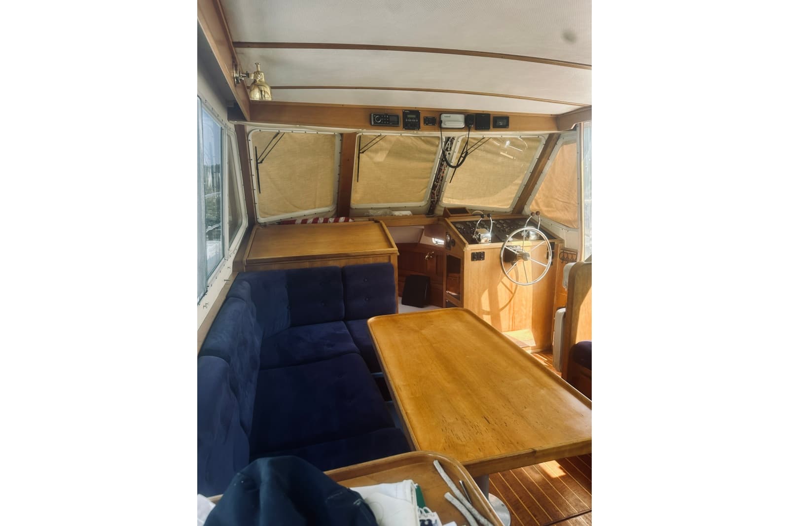 1996 Sabreline 36 Sedan - Photo 25