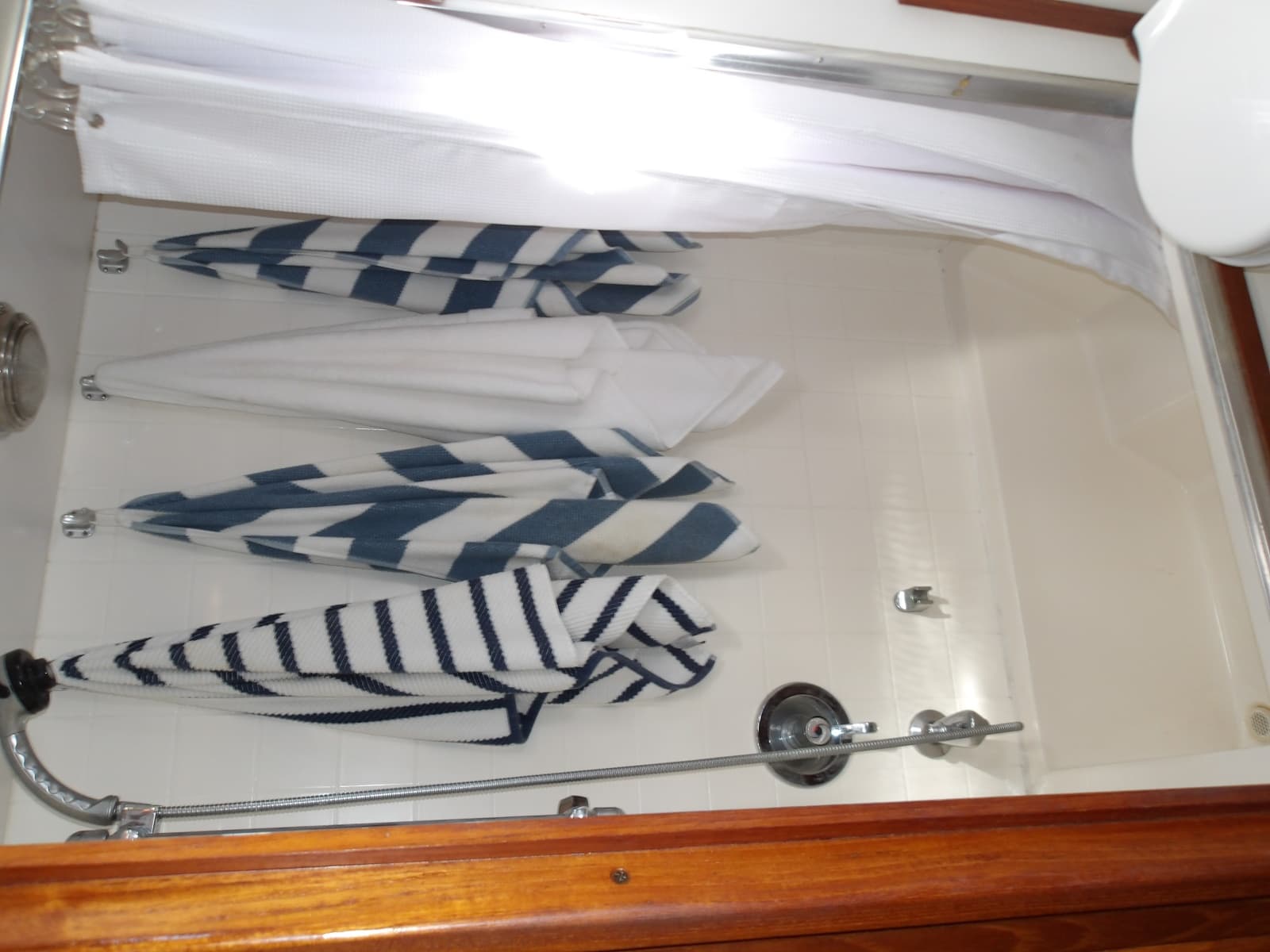 1990 Shannon Voyager 36 - Photo 59